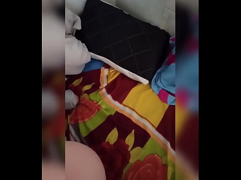 ❤️ Minha colega de quarto fica sozinha em casa porque seu marido vai de férias e eu aproveito para fodê-la e encher seu traseiro de leite Sexo vídeo em nós